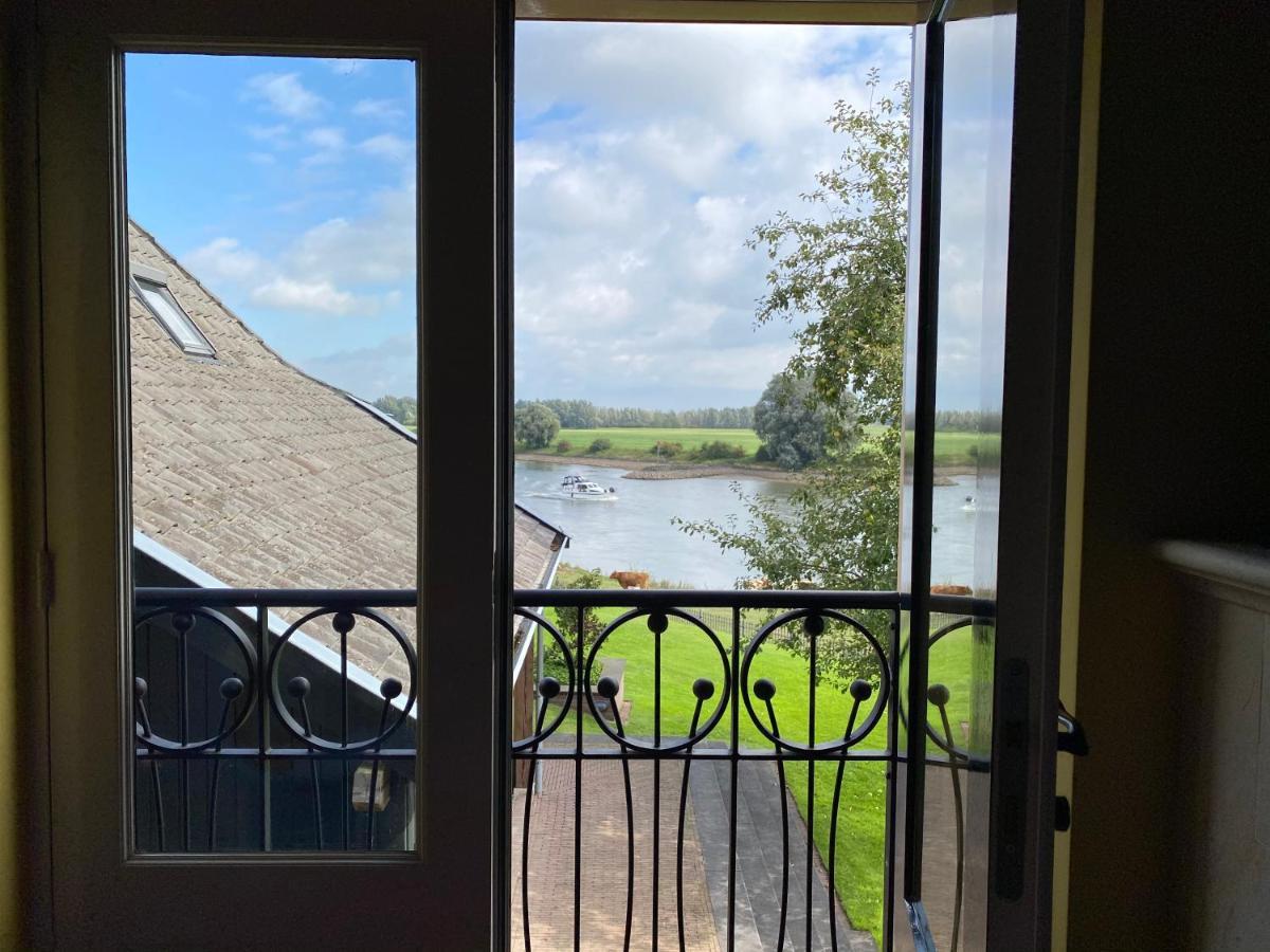 Villa Veertien Dieren Eksteriør bilde